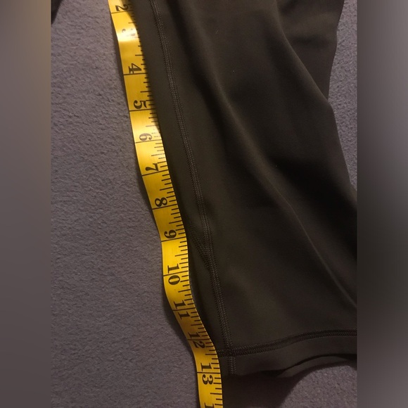 NWT CRZ YOGA Butterluxe Capri Leggings - Picture 10 of 14